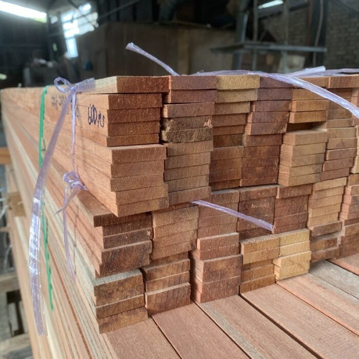 Ceiling wood
